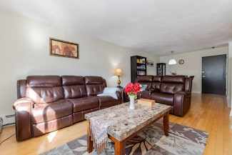 115 Highland Ave Unit 21, Somerville, MA 02143