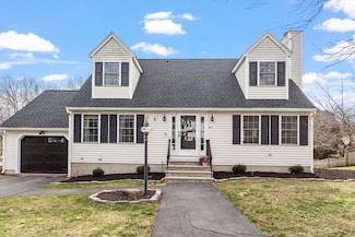 43 Station Rd, Salem, MA 01970