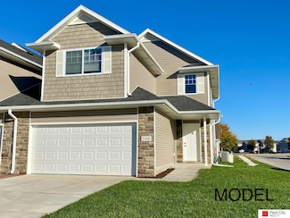 744 Quiver Ln, Lincoln, NE 68512