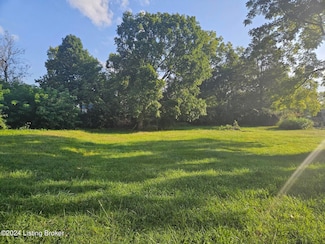 7419 Mayrow Dr, Spring Mill, KY 40228