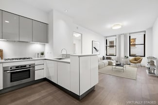 25 Broad St Unit 19J, New York, NY 10004