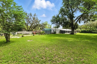 4537 Thornton Dr, Zephyrhills, FL 33542