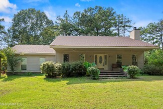 1717 Ross Rd, Olive Branch, MS 38654