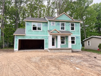 44 Manley Ave, Holland, MI 49424