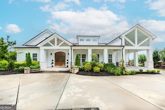6044 Wade Orr Rd, Flowery Branch, GA 30542