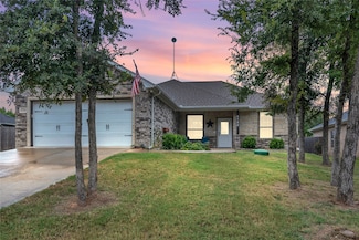 4720 Medina St, Granbury, TX 76048
