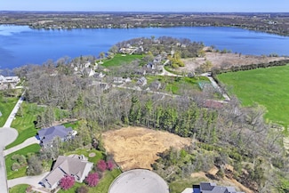 2914 Oakcrest Dr, Dover, WI 53139