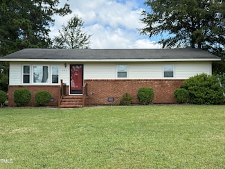 404 W A St, Erwin, NC 28339