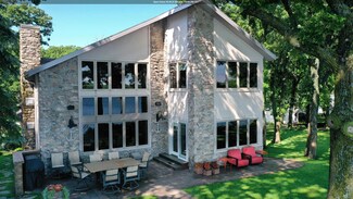 1012 Hill St, Milford, IA 51351