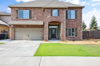 2418 W Sunnyview Ave, Visalia, CA 93291
