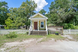 161 Caswell Branch Rd, Freeport, FL 32439