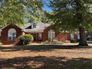 271 Woodlawn Dr, Eufaula, AL 36027