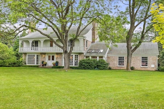 544 Maple Bluff Rd, Stevens Point, WI 54482