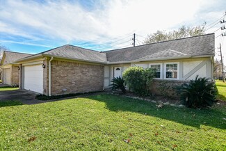 3920 Frontier Dr, Sugar Land, TX 77479