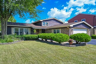 1832 W Holtz Ave, Addison, IL 60101