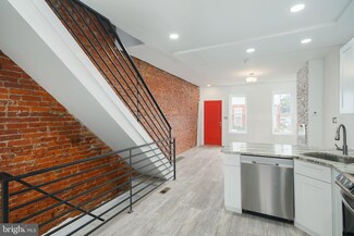 2527 W Seybert St, Philadelphia, PA 19121