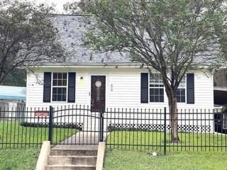 408 Lakeview St, Pineville, LA 71360