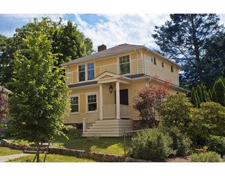 15 Orris Place, Melrose, MA 02176