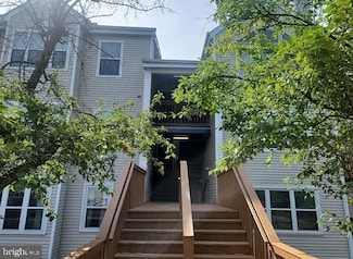8 Fallen Tree Ct Unit C, Halethorpe, MD 21227