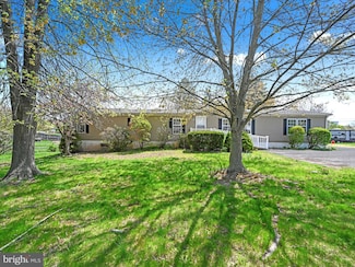 872 N Pleasantview Rd, Pottstown, PA 19464
