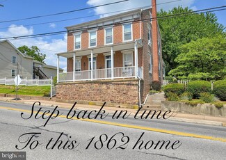 41 S Main St, Dover, PA 17315