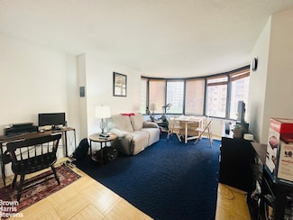 330 E 38th St Unit 5F, New York, NY 10016