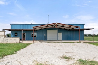 8436 NE County Road 1040, Rice, TX 75155