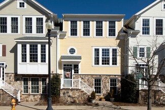 70 Parkview St, Weymouth, MA 02190