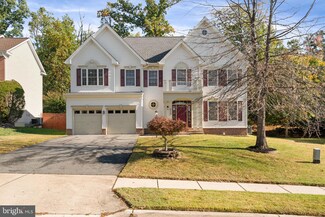 3313 Lady Catherine Cir, Triangle, VA 22172