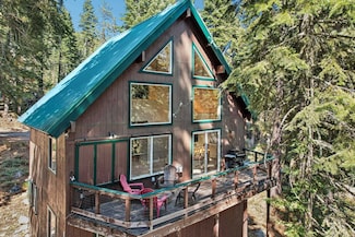 51348 Jeffery Pine Dr, Soda Springs, CA 95728