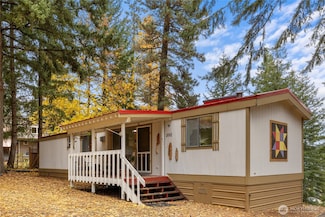 590 Oakmont Dr, Cle Elum, WA 98922