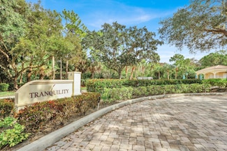 12755 SE Old Cypress Dr Unit 902, Hobe Sound, FL 33455