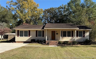 103 Spring St, Red Springs, NC 28377