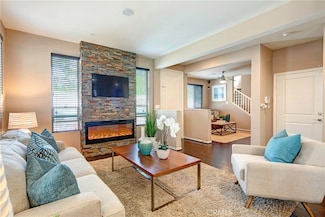 12001 Rock Creek Ct, Hawthorne, CA 90250