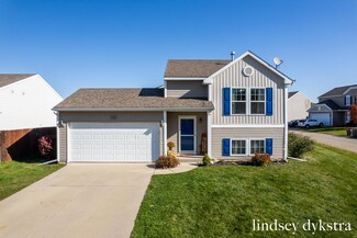 6532 Kodiak Dr SE Unit 54, Alto, MI 49302
