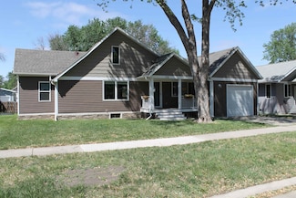 709 E 8th St, Spencer, IA 51301
