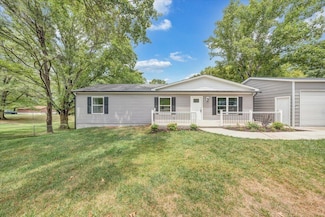 4738 Moore Rd, Salem, VA 24153