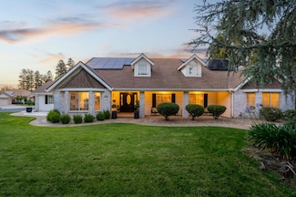 575 W Alluvial Ave, Clovis, CA 93611