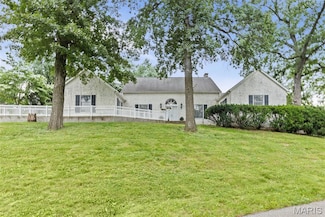 110 Fullerton Rd, Swansea, IL 62226