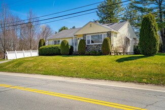 110 Parkway N, Brewer, ME 04412