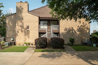 6633 W Airport Blvd Unit 916, Houston, TX 77035