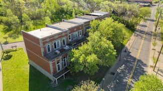 820 N Niles Unit D Ave, South Bend, IN 46617