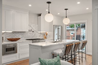 27 Mystic St Unit 2, Charlestown, MA 02129