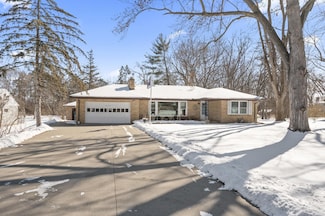 1633 E Old Shakopee Rd, Bloomington, MN 55425