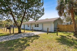 914 Jasmine St, Fernandina Beach, FL 32034