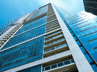 340 E Randolph St Unit 1106, Chicago, IL 60601