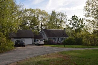 35 Bow St, Northwood, NH 03261