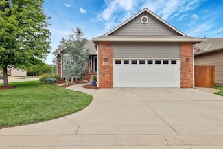 402 S Nineiron Ct, Wichita, KS 67235