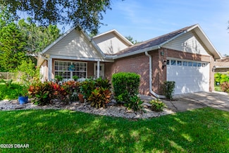 25 Old MacOn Dr, Ormond Beach, FL 32174