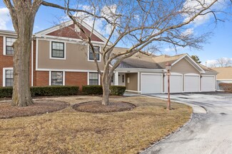 298 Maplewood Ct Unit C2, Schaumburg, IL 60193